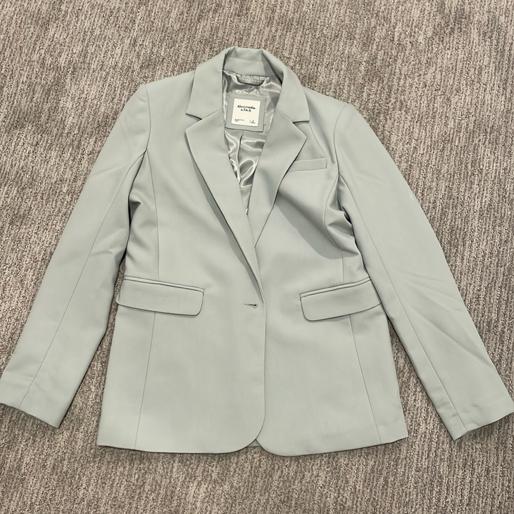 Abercrombie and Fitch - Mint Blazer - SMALL - NEVER WORN